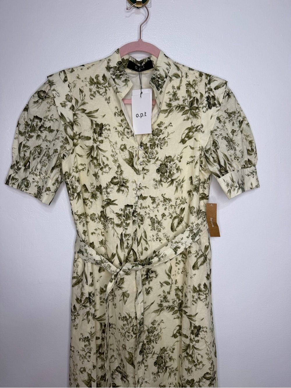 NWT O.P.T Floral Cream and green Midi Dress with Puff Sleeves - Picture 4 of 9